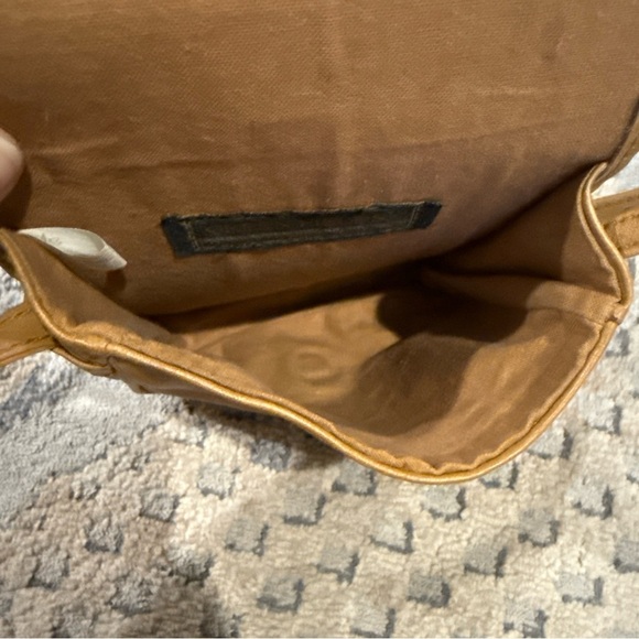 Green Fields Brown Crossbody Shoulder Handbag Purse Pocketbook Vintage Leather P - Picture 9 of 12